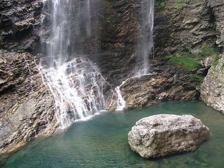 祈福龙虎山徽韵婺源约泡天禧温泉三日游